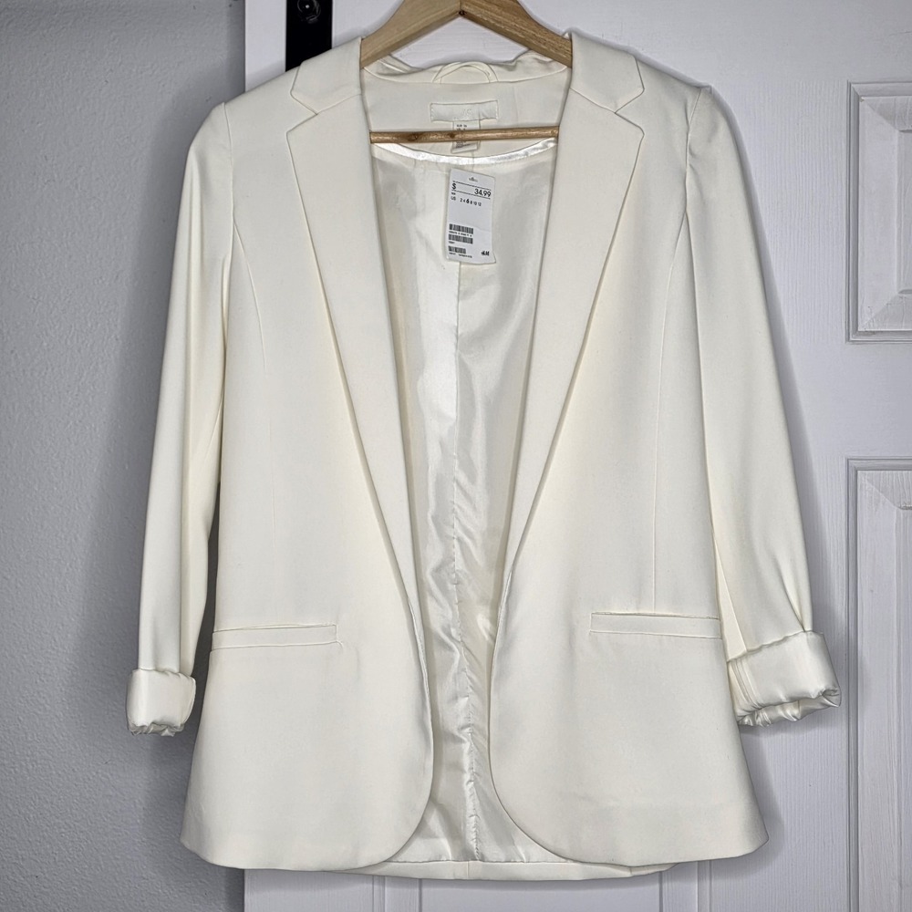 H&M Women's Blazer Color Ivory New With Tags Size 6